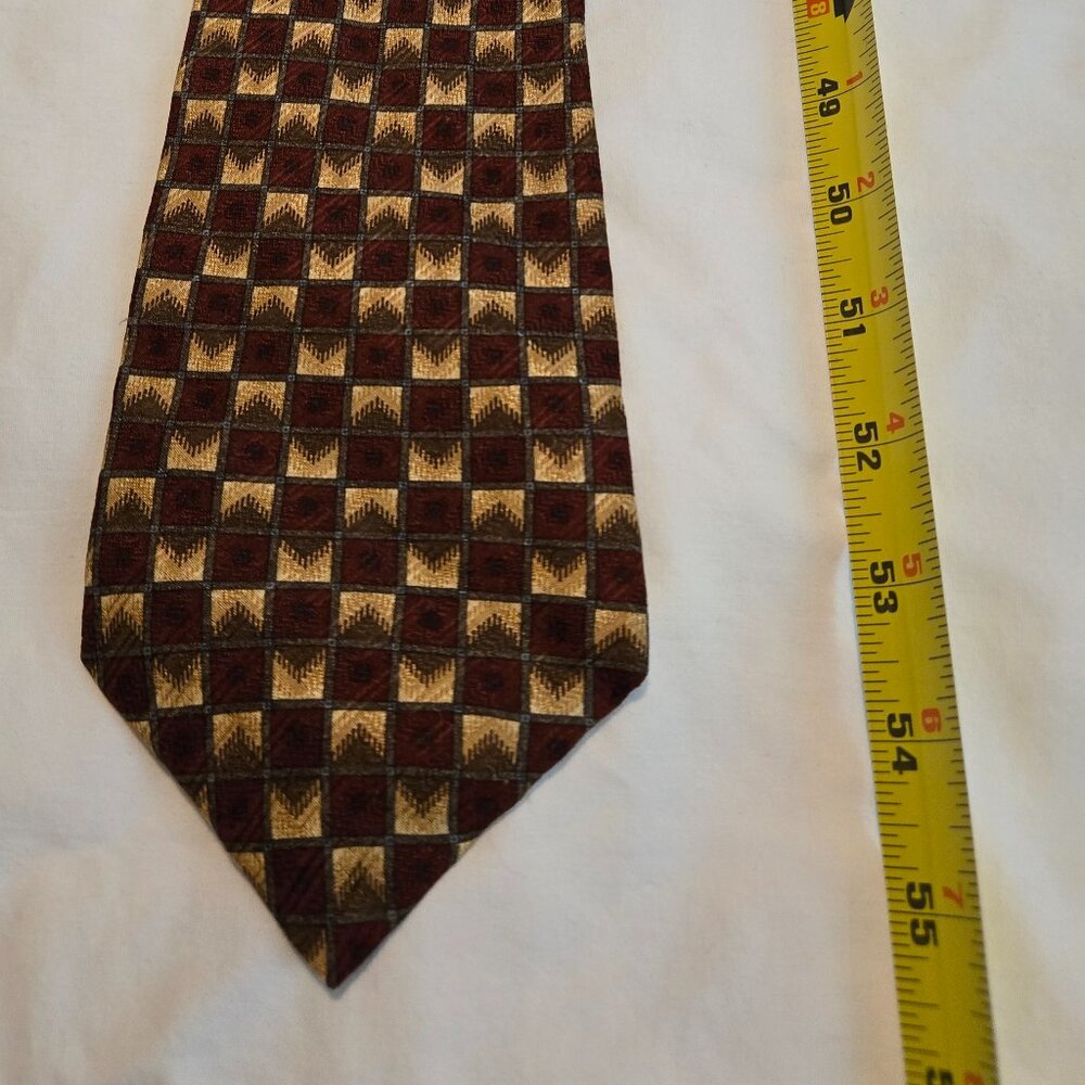 Claiborne Tie